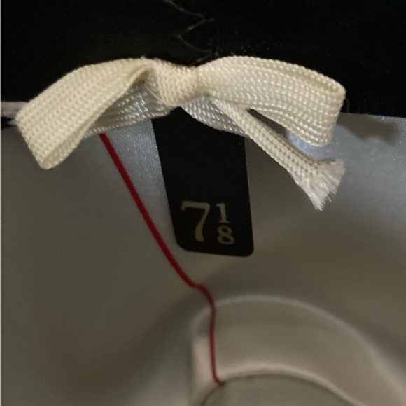 Gray velour vintage Stetson Sovereign Fedora Hat, like-new condition. - Picture 13 of 16